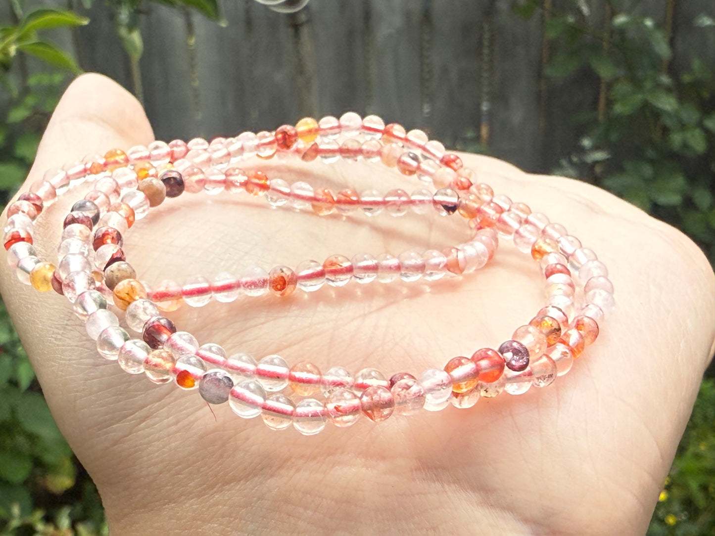 Pulsera multicircular de ágata flor roja