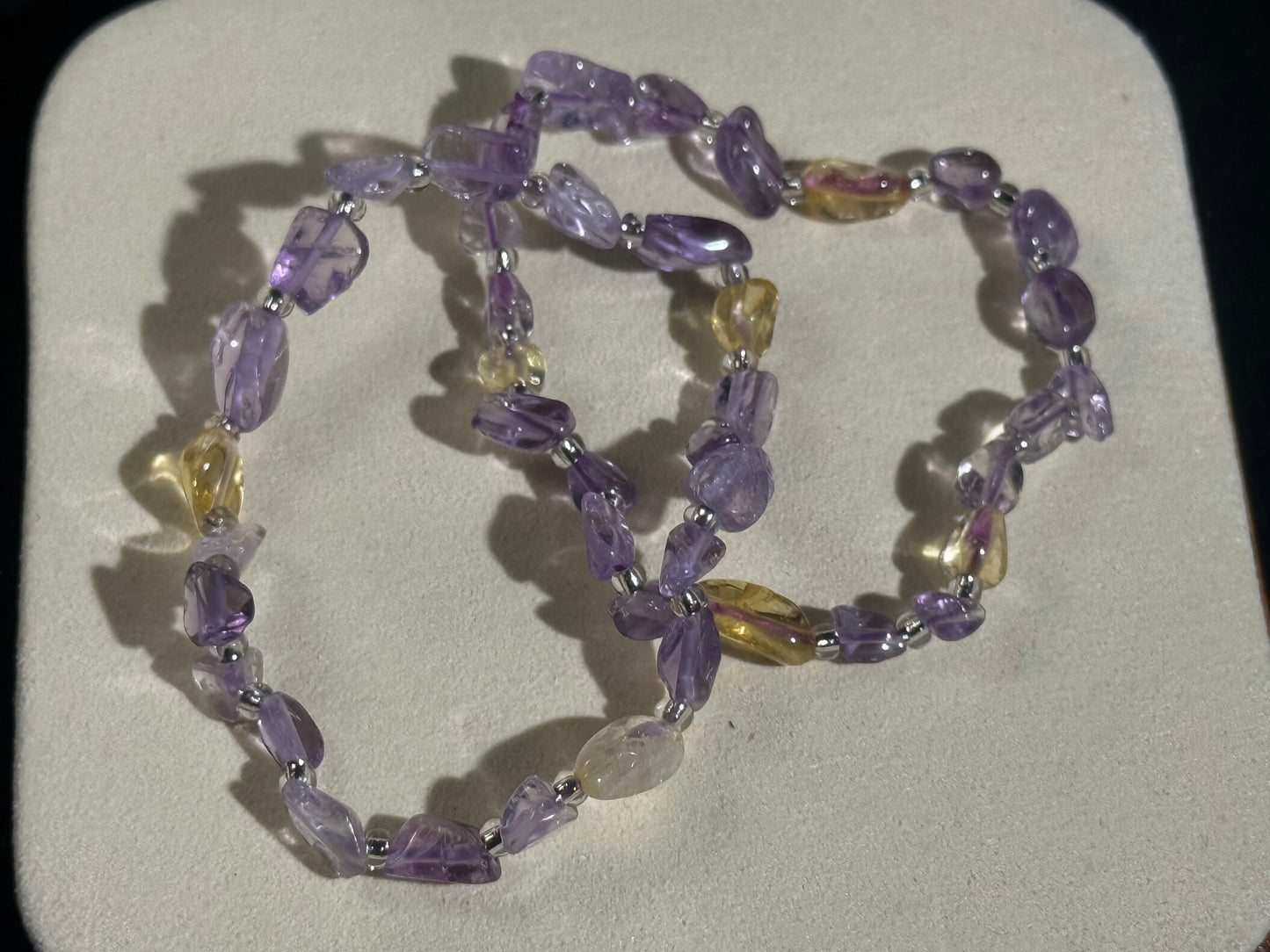 Pulsera de ametrina de forma libre