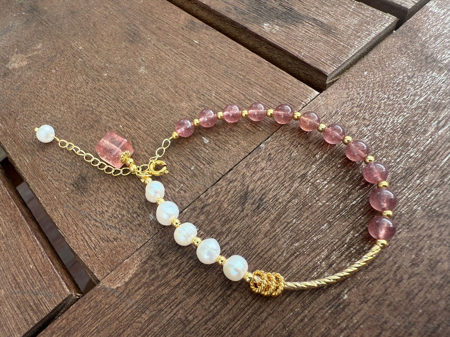 Strawberry Quartz & Pearl Crystal Bracelet