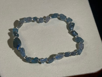 Pulsera de apatita de forma libre